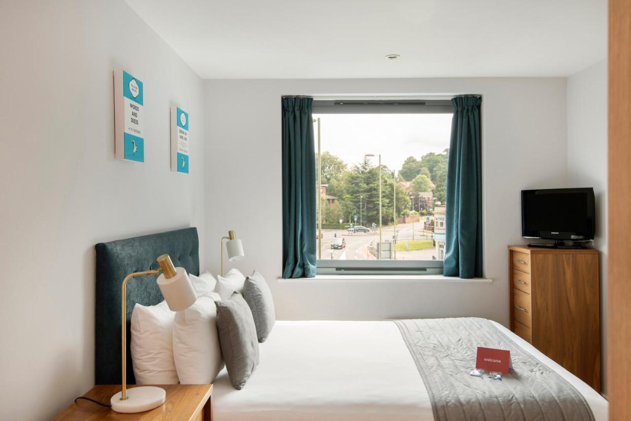 Hq Aparthotel Farnborough Farnborough  Bagian luar foto