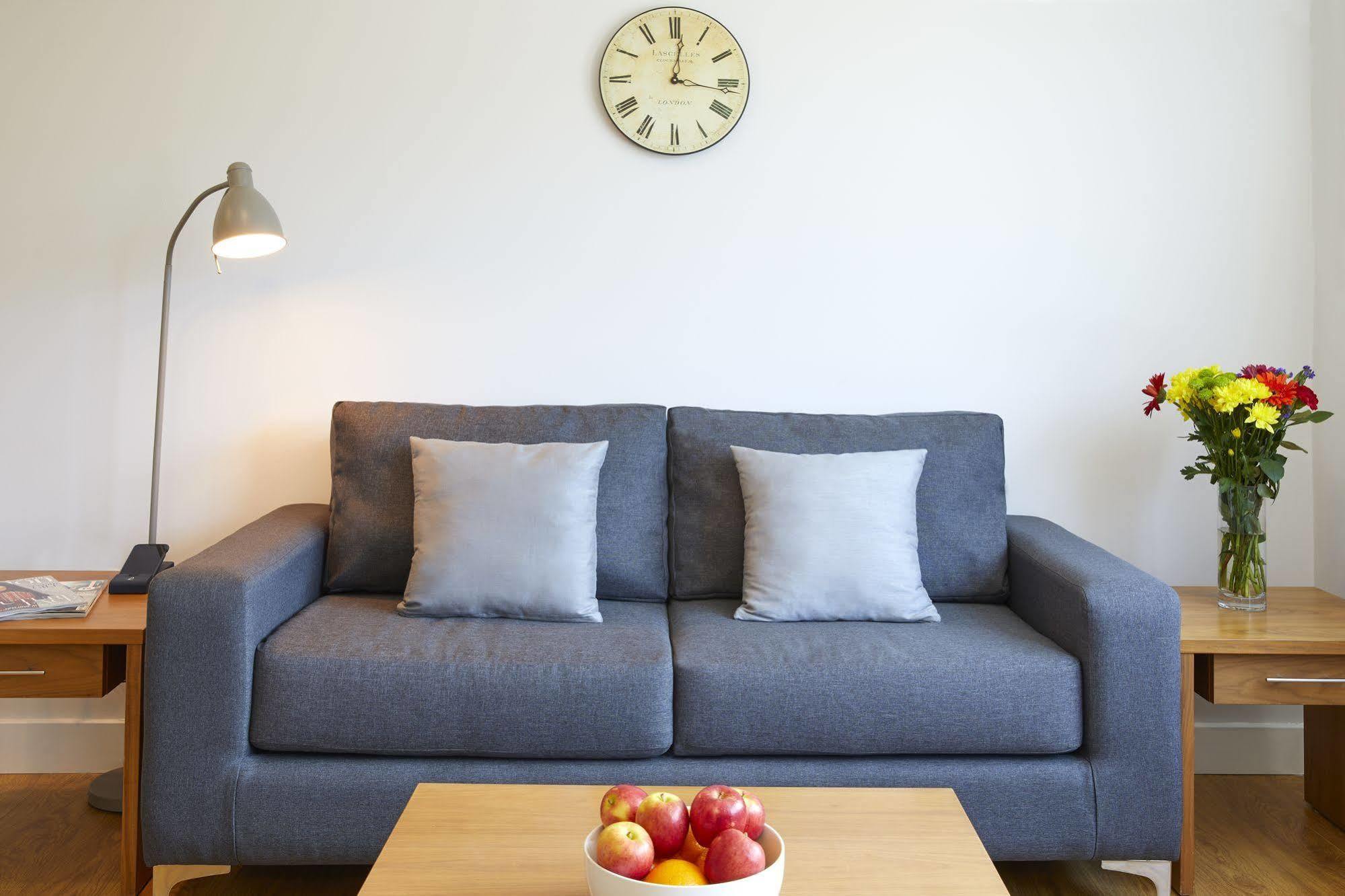 Hq Aparthotel Farnborough Farnborough  Bagian luar foto