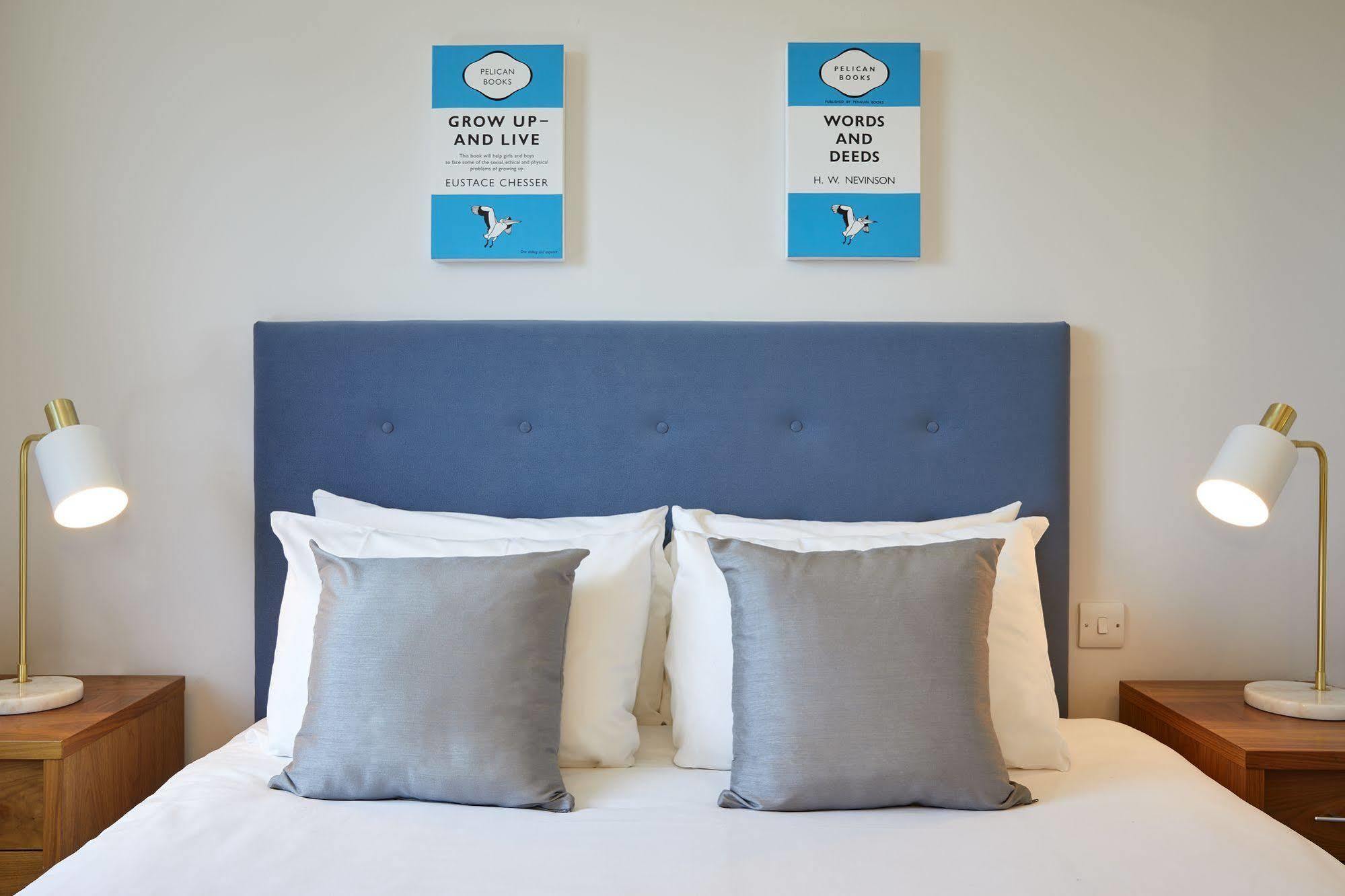 Hq Aparthotel Farnborough Farnborough  Bagian luar foto