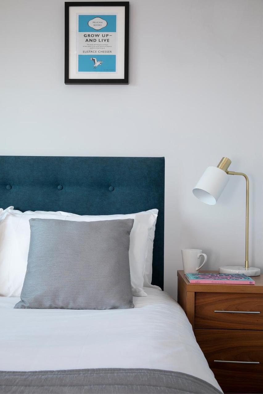 Hq Aparthotel Farnborough Farnborough  Bagian luar foto